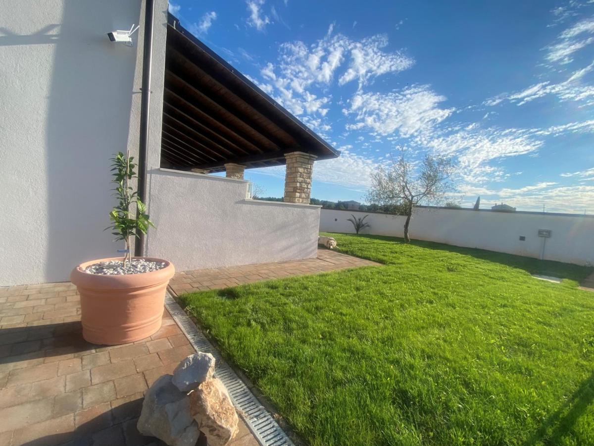 Villa Victoria Istra - Heated Pool Nova Vas  Экстерьер фото